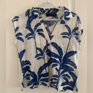 Tahari Blue and White Tropical Print Short Sleeve Top